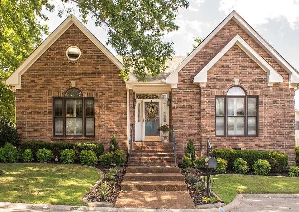 1st image of 1800 Carrington Ct