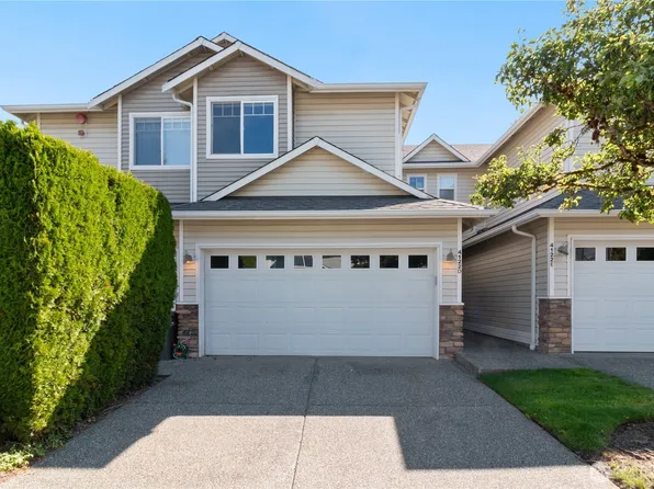 4122 214th Street SW #D, Mountlake Terrace, WA 98043
