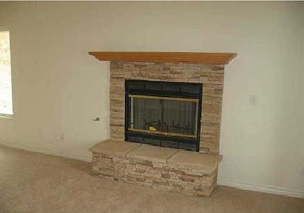 4th image of 17978 W Kenwood Ave