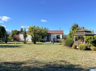 453 Gehrke Rd, Port Angeles, WA 98362