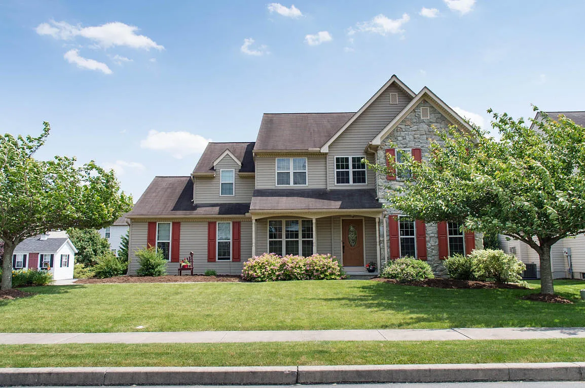2420 Spring Valley Rd photo 1