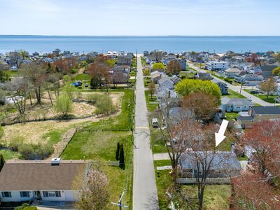 33 Gorton Avenue, Old Lyme, CT, 06371