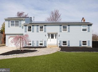 14 N Fork Rd, Laurel Springs, NJ 08021