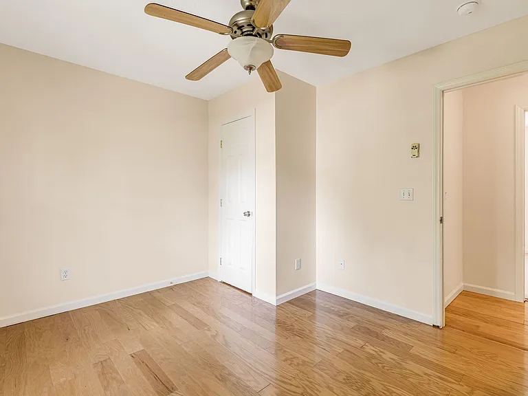 101 Kodiak Ct — Photo 12