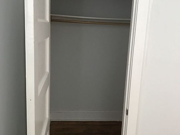 4th image of 1121 W Grace St APT 03