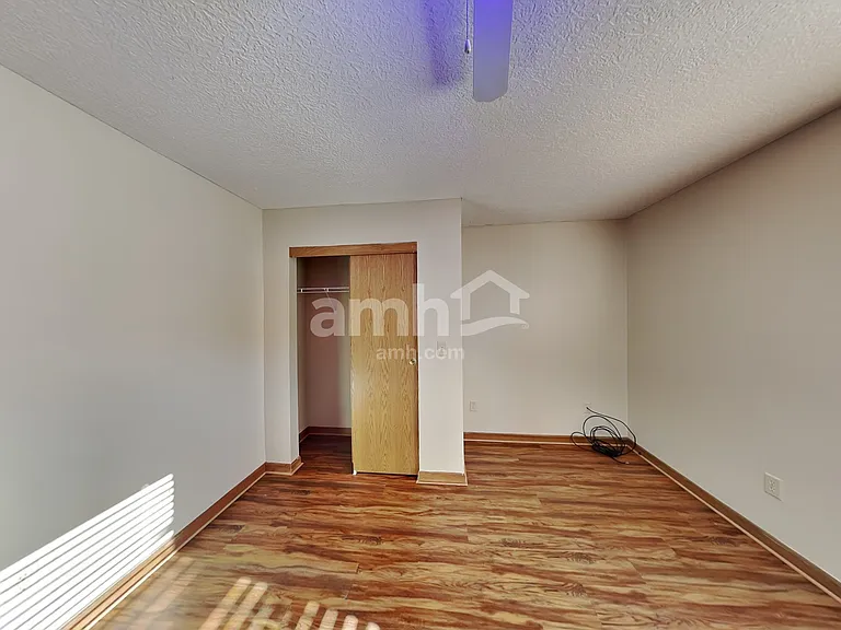 5650 Winsor Woods Dr — Photo 15