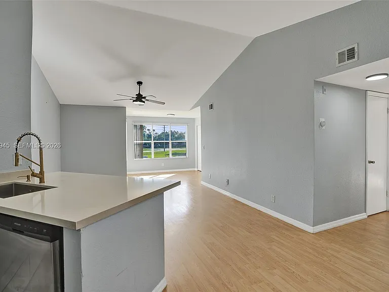 12760 Vista Isles Dr #721 — Photo 13