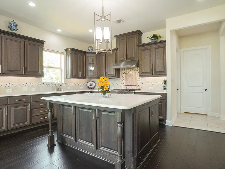 2404 Palmetto Way — Photo 10