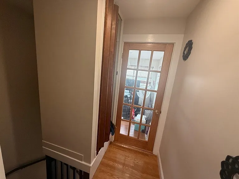 44 Ashland St #2F — Photo 32