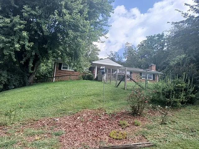 86 Hawk Haven Cove - 1 — Photo 1