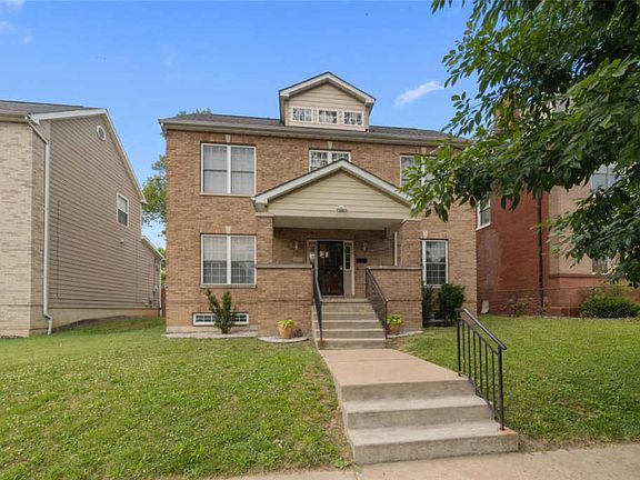 3rd image of 5055 Raymond Ave