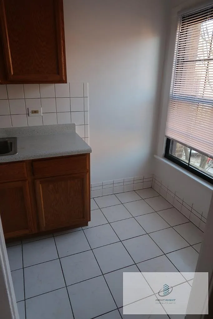 1 bed, 1.0 bath, 900 sqft, $1,500 — Photo 4