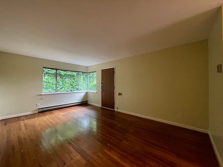 310 Boylston Ave E #314 — Photo 1