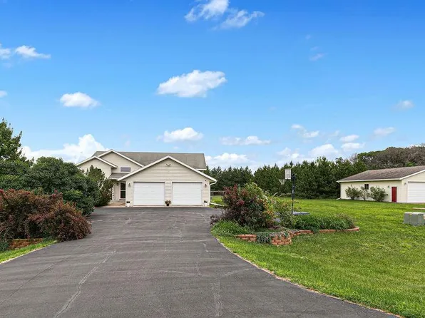 15758 Red Oak Ridge Dr, Little Falls, MN 56345