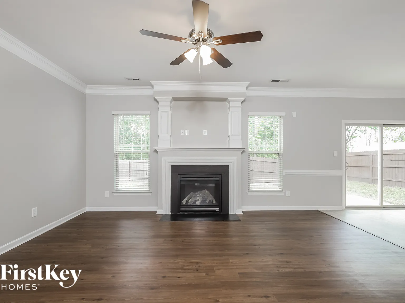 5 bed, 4.0 bath, 2600 sqft, $2,440 — Photo 4