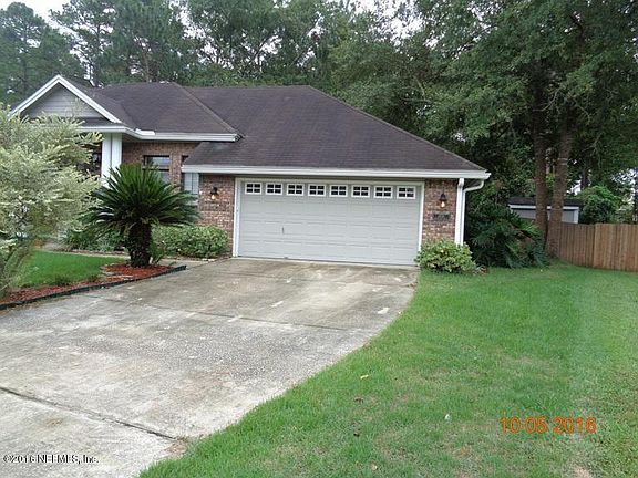 4th image of 1036 Whirlaway Cir S