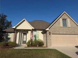 733 Jackson Ct, Madisonville, LA 70447