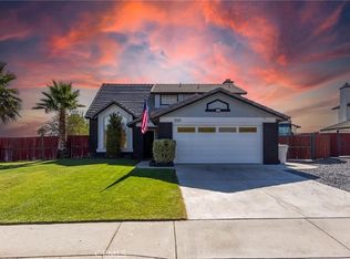 7043 Garden Ct, Hesperia, CA 92345