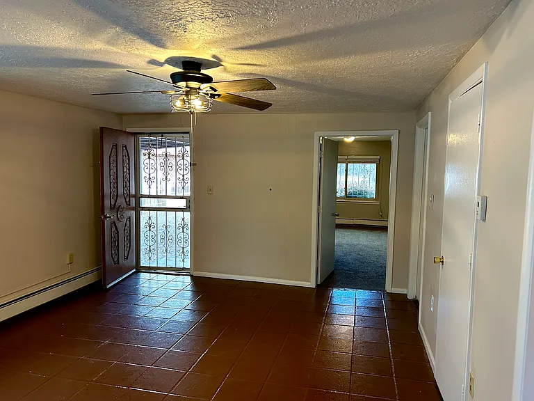 707 Calle Del Pajarito NW — Photo 5