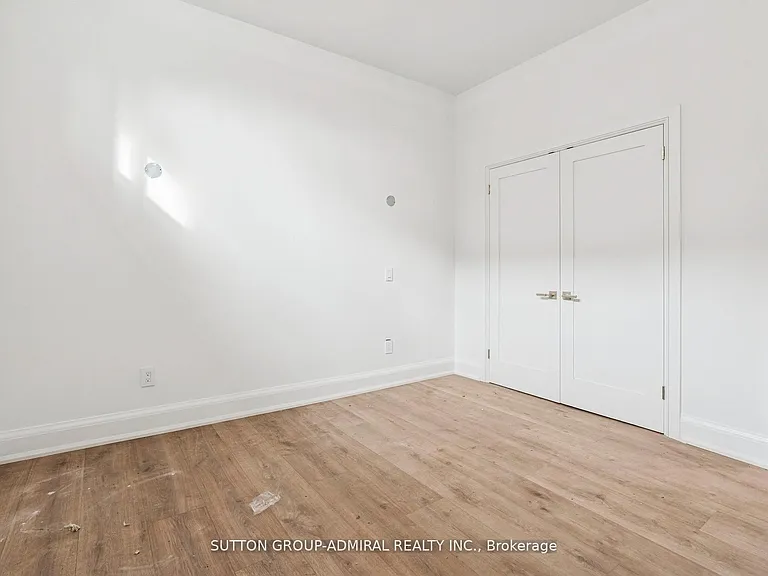 78 Burncrest Dr — Photo 33