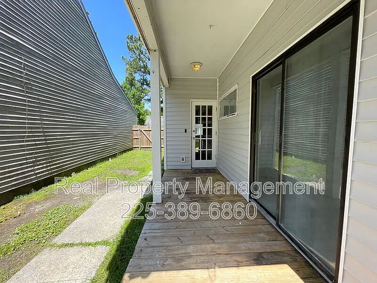 1531 Lila Ave — Photo 15