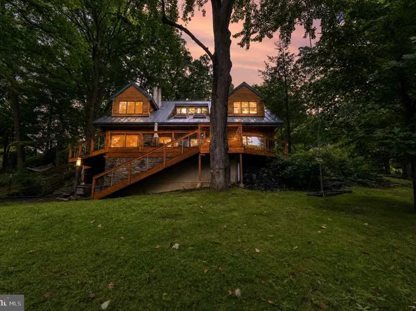 211 West St, Media, PA 19063