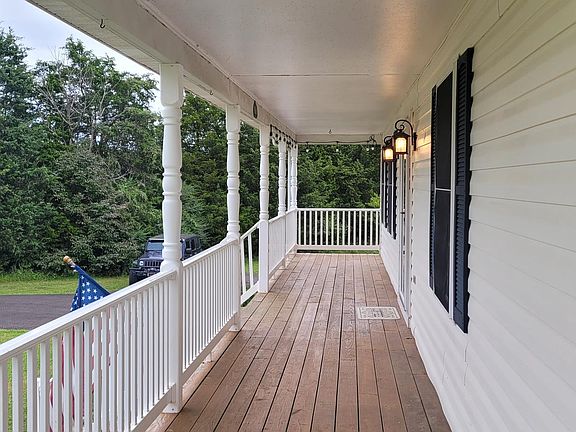 5th image of 5148 Park Lake Dr