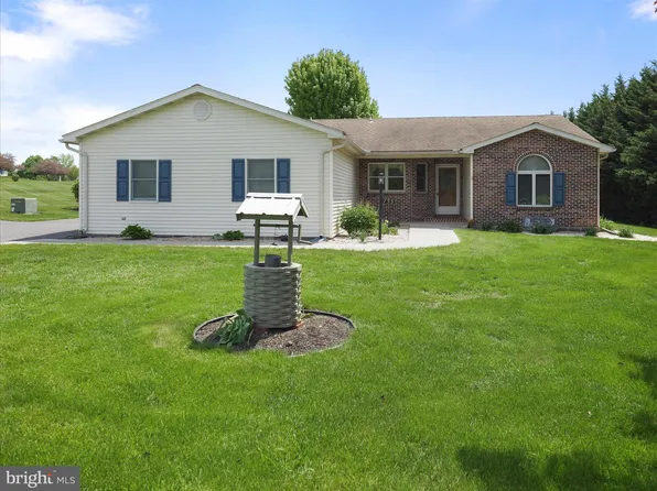 755 Flohrs Church Rd, Biglerville, PA 17307