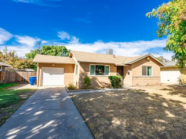 3887 N Hacienda Dr, Fresno, CA 93705