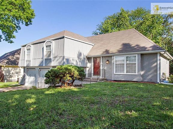 4 Bedroom & 3.5 Bathrooms