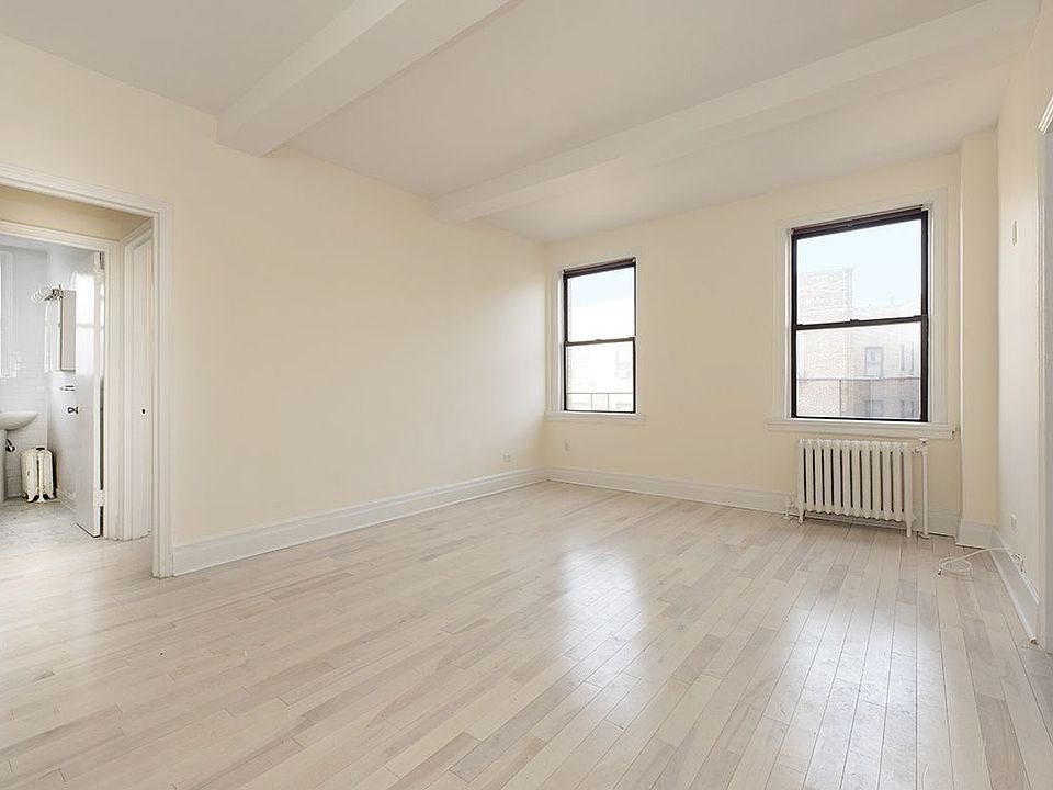 1st image of 66 Saint Nicholas Pl APT A5
