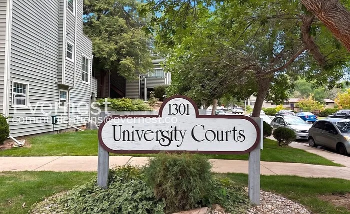 1301 University Ave #C201 — Photo 18