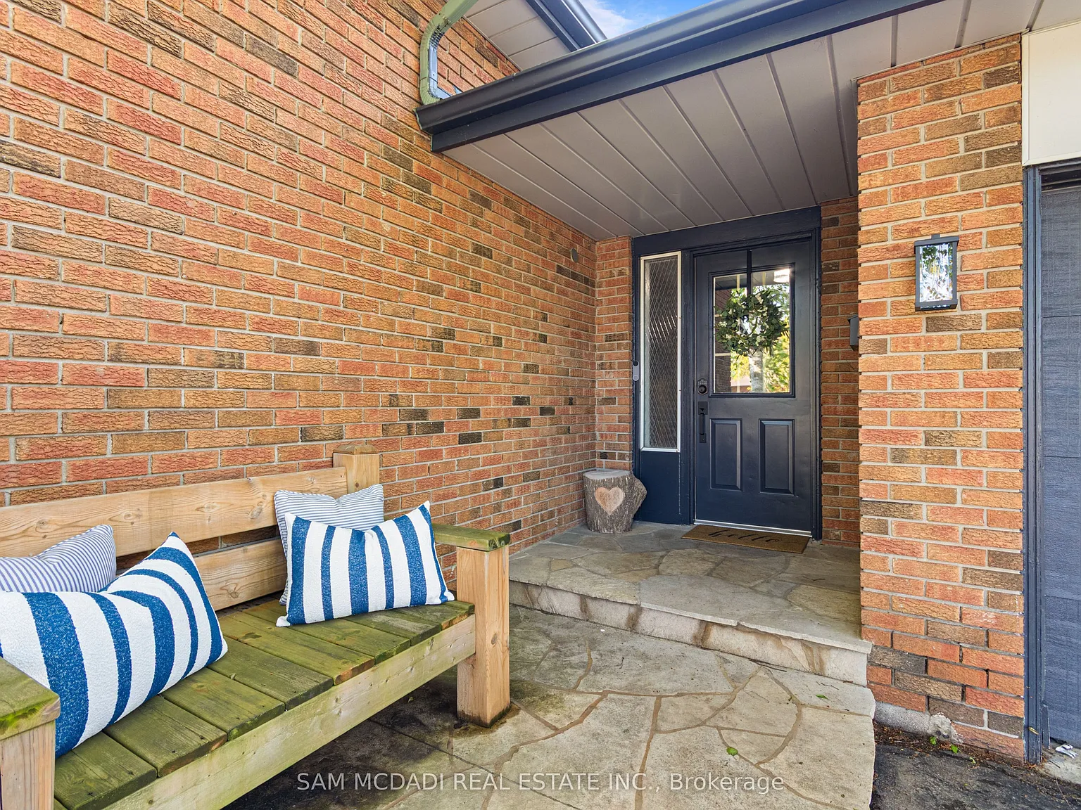 4 bed, $4,000 — Photo 3