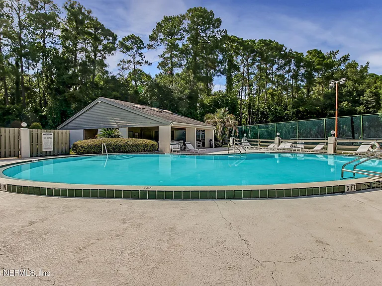 7623 Baymeadows Cir #2012 — Photo 34