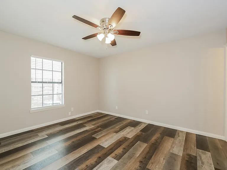 2811 Galemeadow Dr #2 — Photo 8