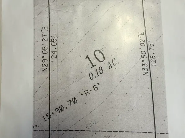 1744 W Ezekiel Dr, Bloomington, IN 47403