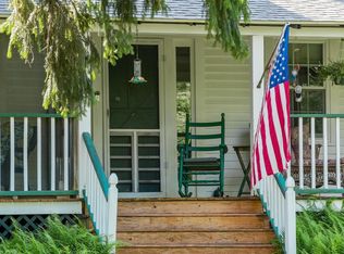 134 Barker Hill Rd, Townsend, MA 01469
