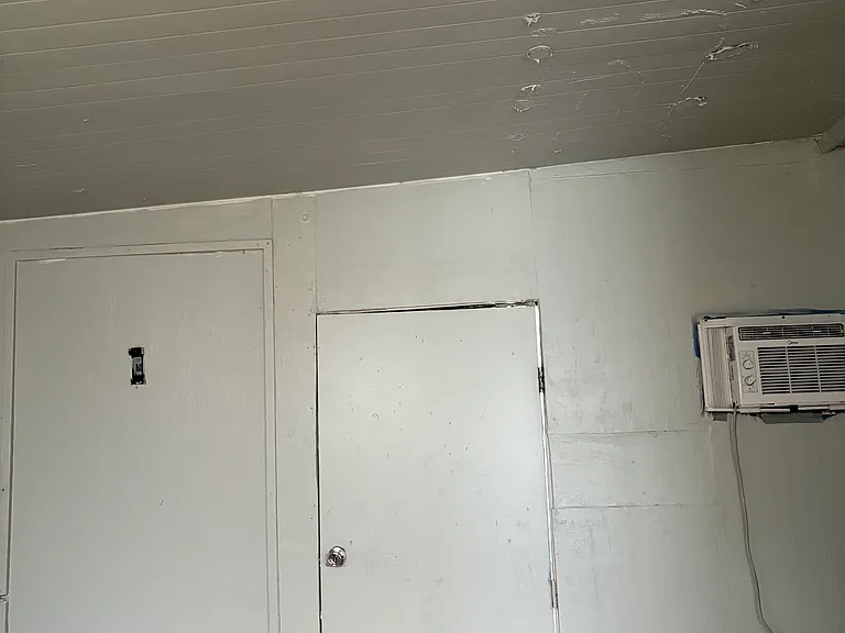 2703 W Sidney Ave — Photo 7