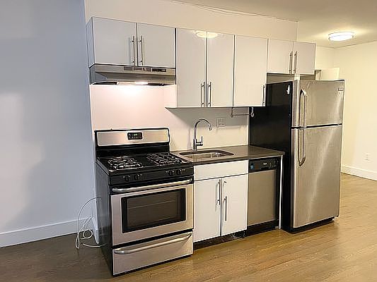 4th image of 3660 Waldo Ave APT 3J
