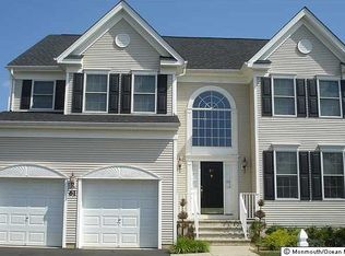 61 Springhouse Cir, Manalapan, NJ 07726