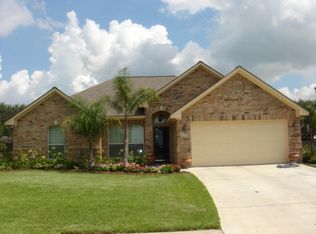 2301 Hedgerose Ln, Bay City, TX 77414