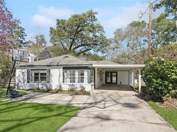 2321 America St, Mandeville, LA 70448