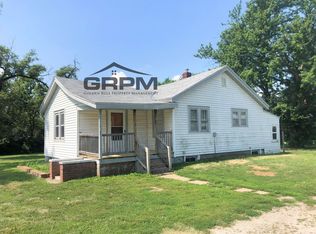 2817 N Waldron St, Hutchinson, KS 67502