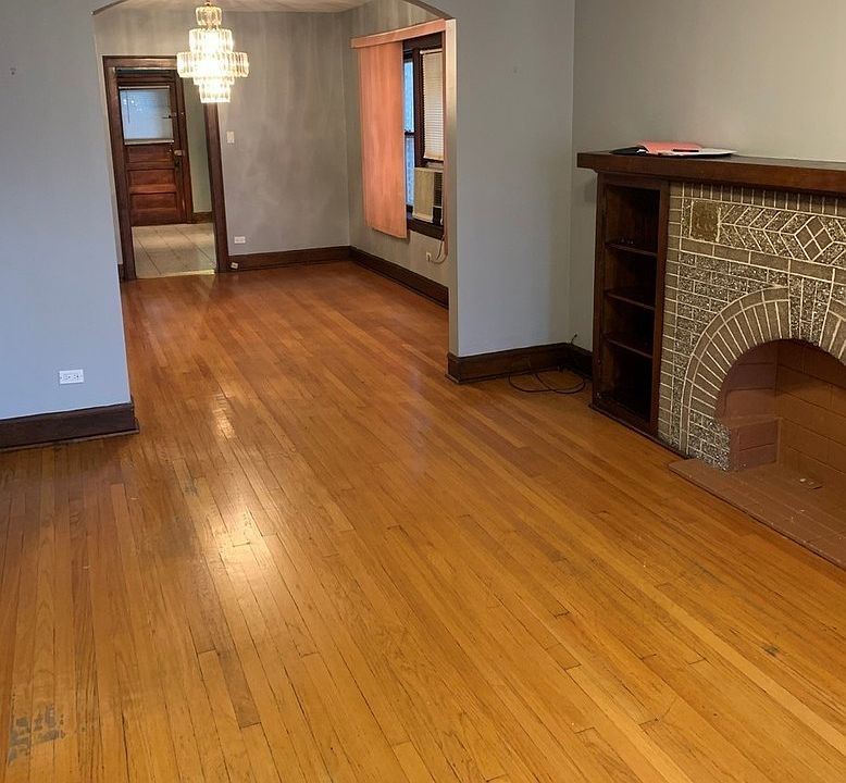 1st image of 5728 W Eddy St #1