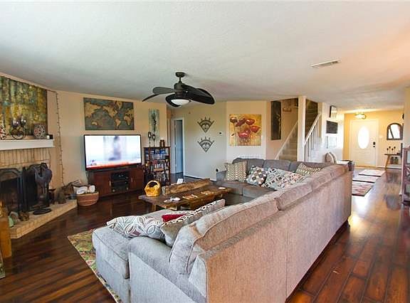 5th image of 1401 Anna Lea Ln