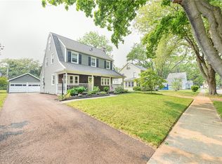 43 Dover Rd, Rochester, NY 14617