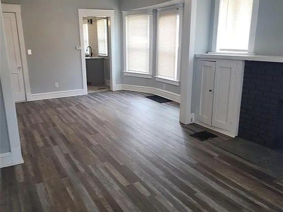 4th image of 3505 E 34th St