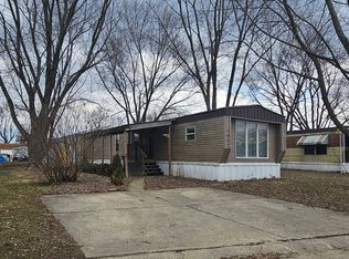 1937 Hurley St, Greenwood, IN 46143