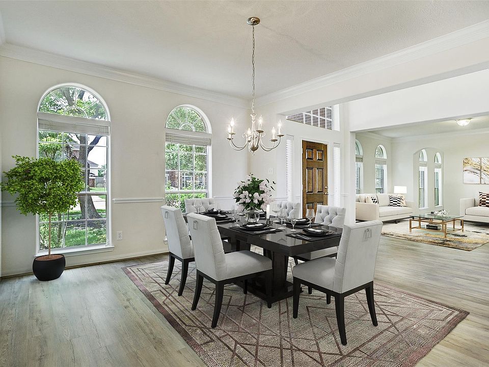 1st image of 18018 Oak Park Bend Ln