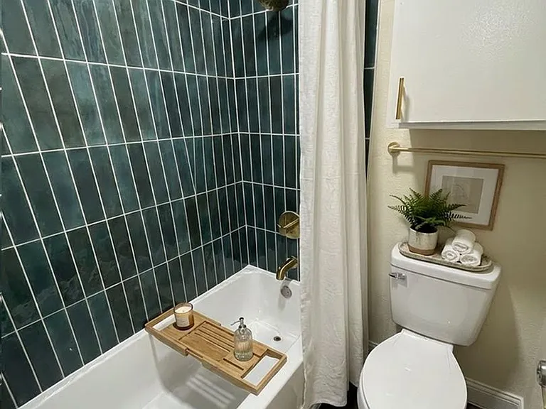 534 Hunt Ln — Photo 5